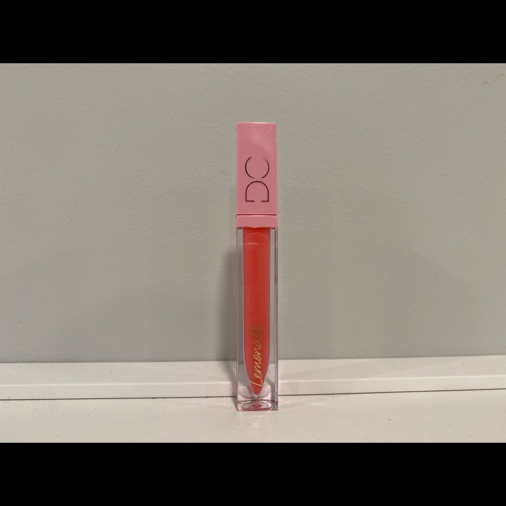 Lip gloss